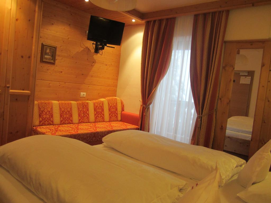 Hotel Ronce Ortisei Quarto foto